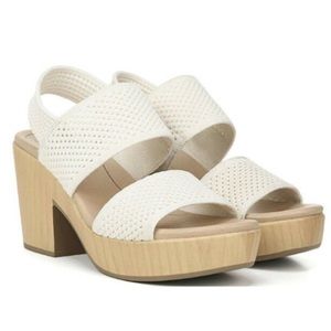 Super cute Dr. Scholls Becca Plaform Sandals